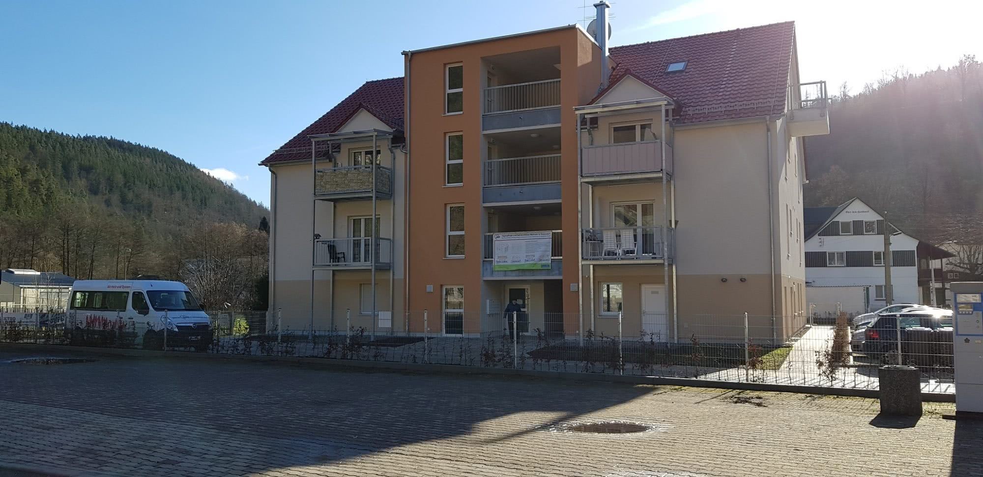 Neubau 12 altengerechte Wohnungen und Tagespflege, Sitzendorf